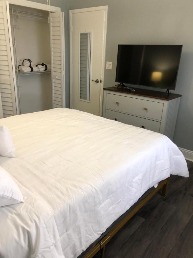 2 Bedrooms Vacation Home Тампа Екстериор снимка